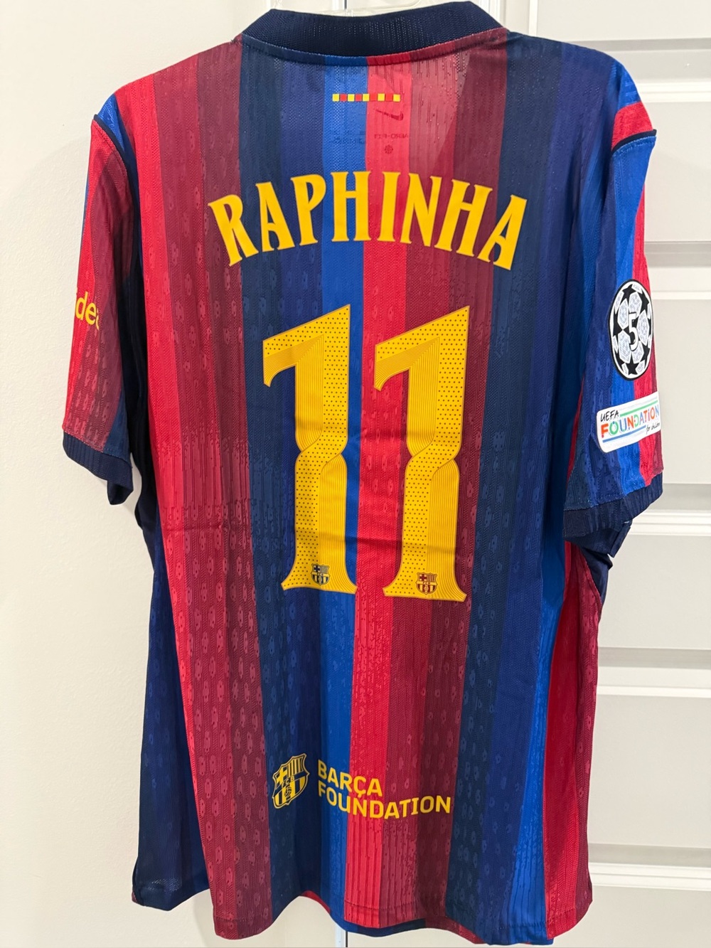 NWT Player Version FC Barcelona Raphinha #11 Men’s Soccer Jersey 2XL
